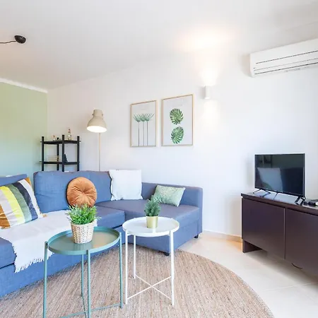 #005 Encosta Apartment Pool & Relax Area Apartamento *