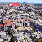 Apartment #005 Encosta Apartment Pool & Relax Area