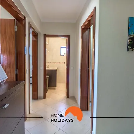 #005 Foxy B By Holidays Apartment Calicos (Albufeira)